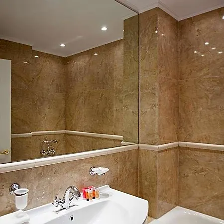 Kouneni Hotel 3*